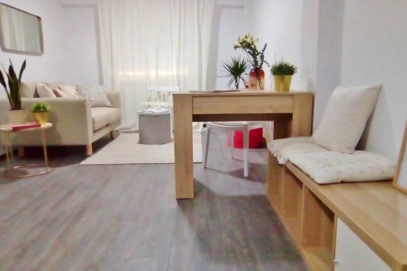 Alicante,Alicante,España,2 Bedrooms Bedrooms,1 BañoBathrooms,Pisos,12025