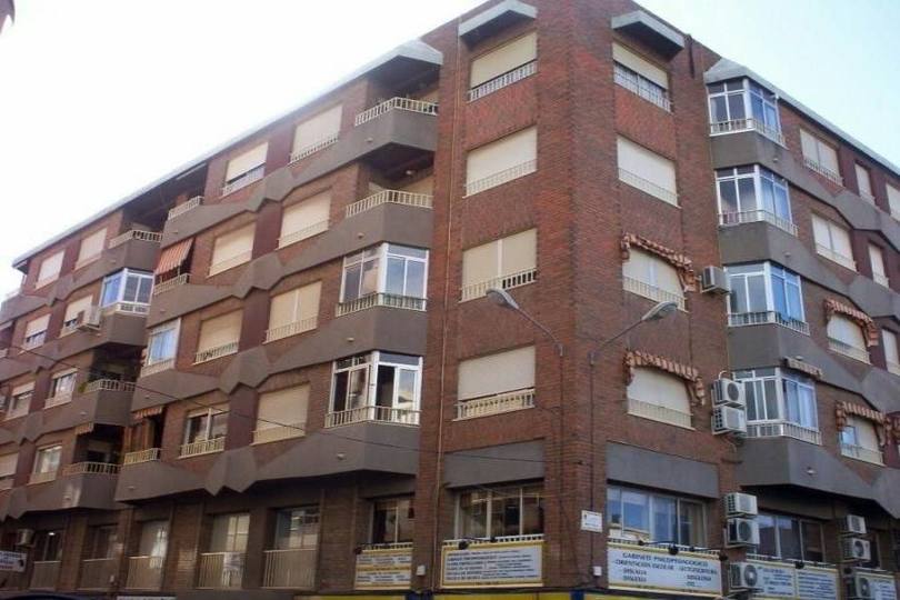 Alicante,Alicante,España,4 Bedrooms Bedrooms,1 BañoBathrooms,Pisos,12029