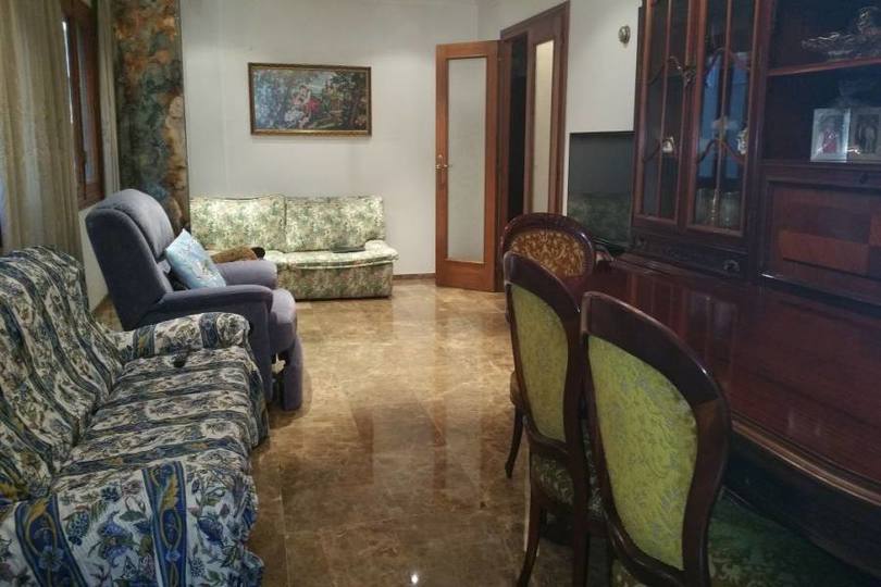Elche,Alicante,España,4 Bedrooms Bedrooms,2 BathroomsBathrooms,Pisos,12040