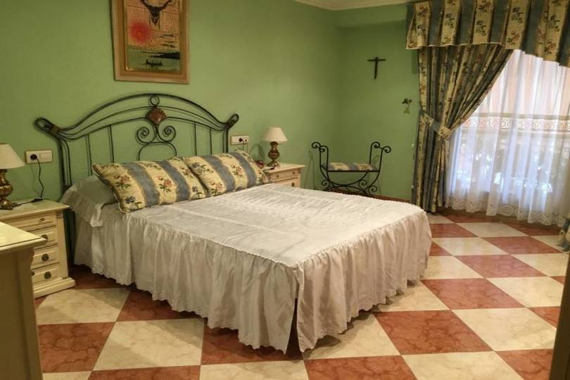 Elche,Alicante,España,4 Bedrooms Bedrooms,2 BathroomsBathrooms,Pisos,12046