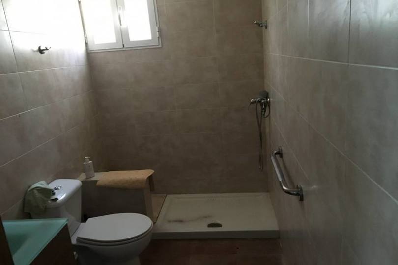 Elche,Alicante,España,4 Bedrooms Bedrooms,Pisos,12050