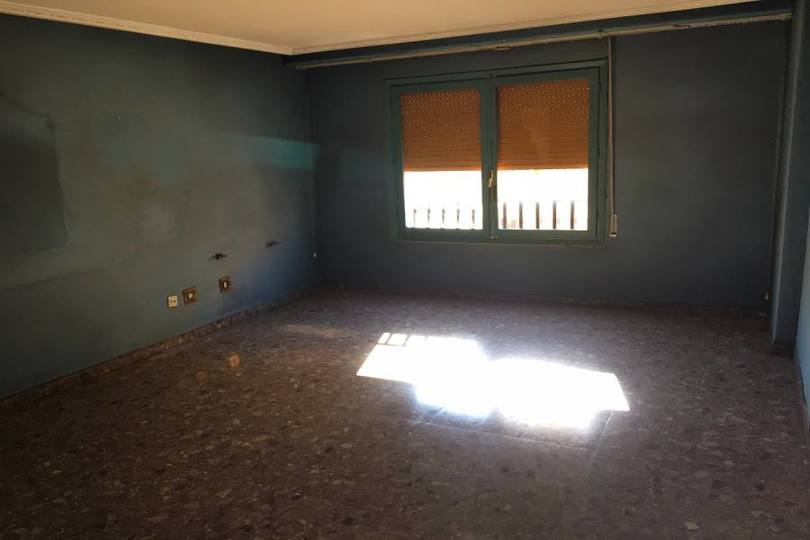 Elche,Alicante,España,4 Bedrooms Bedrooms,2 BathroomsBathrooms,Pisos,12062