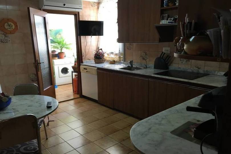 Elche,Alicante,España,3 Bedrooms Bedrooms,1 BañoBathrooms,Pisos,12069