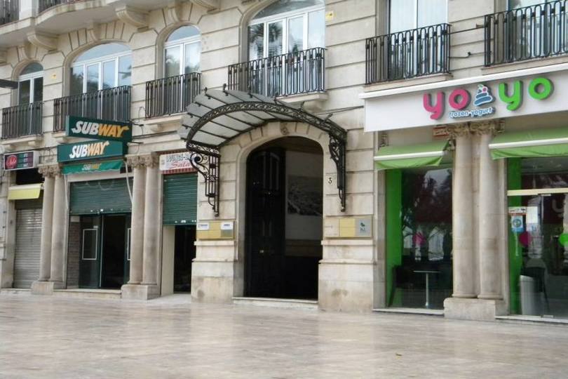 Alicante,Alicante,España,5 Bedrooms Bedrooms,3 BathroomsBathrooms,Pisos,12074