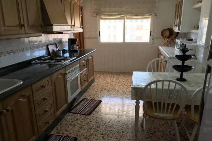 Santa Pola,Alicante,España,4 Bedrooms Bedrooms,2 BathroomsBathrooms,Pisos,12078