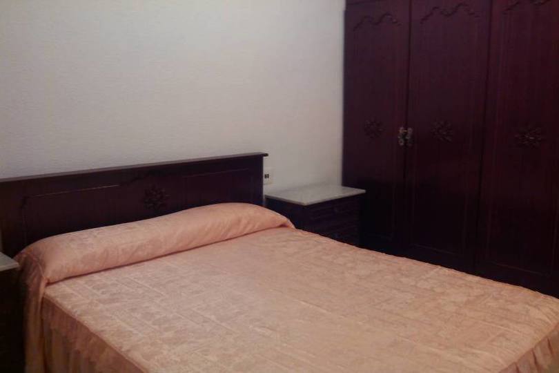 Elche,Alicante,España,4 Bedrooms Bedrooms,1 BañoBathrooms,Pisos,12079