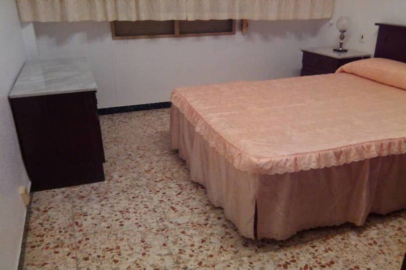Elche,Alicante,España,4 Bedrooms Bedrooms,1 BañoBathrooms,Pisos,12079