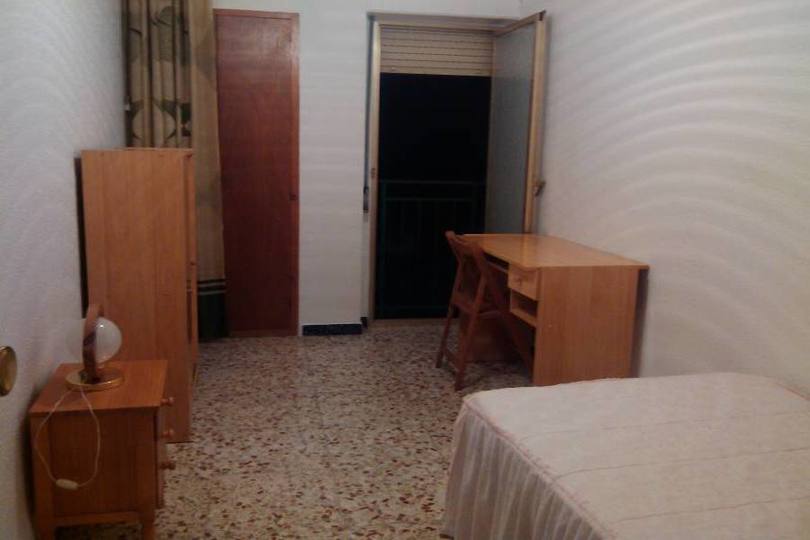 Elche,Alicante,España,4 Bedrooms Bedrooms,1 BañoBathrooms,Pisos,12079