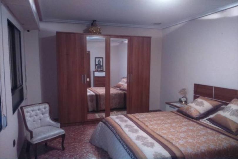 Elche,Alicante,España,3 Bedrooms Bedrooms,2 BathroomsBathrooms,Pisos,12086