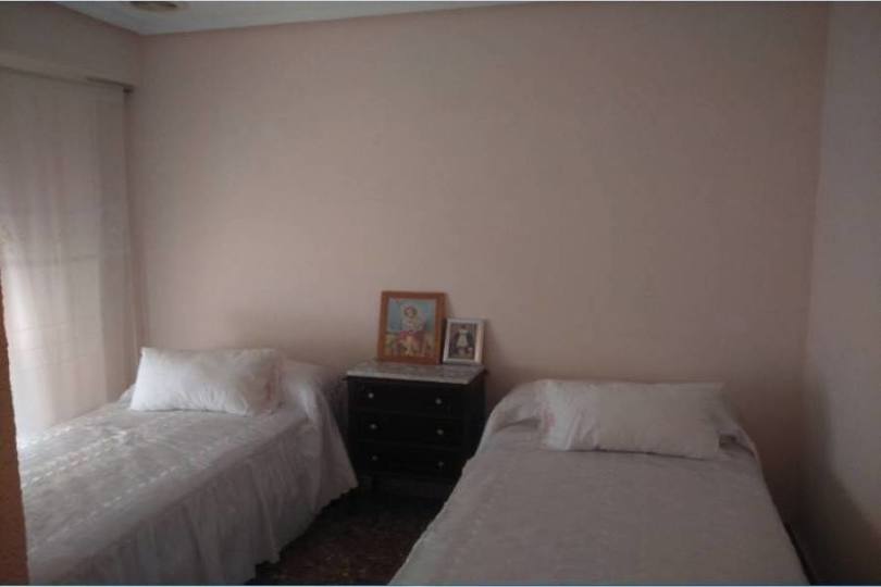 Elche,Alicante,España,3 Bedrooms Bedrooms,2 BathroomsBathrooms,Pisos,12086