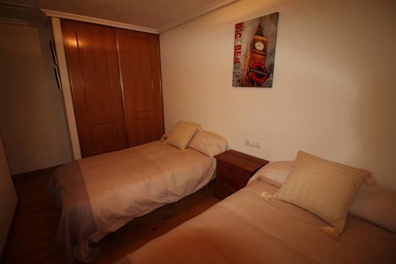 Torrevieja,Alicante,España,4 Bedrooms Bedrooms,2 BathroomsBathrooms,Pisos,12093