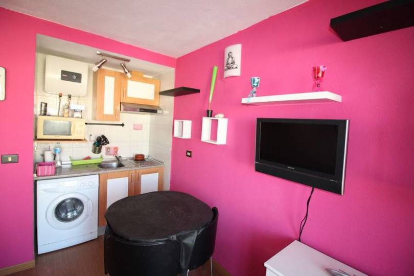Torrevieja,Alicante,España,1 BañoBathrooms,Pisos,12095
