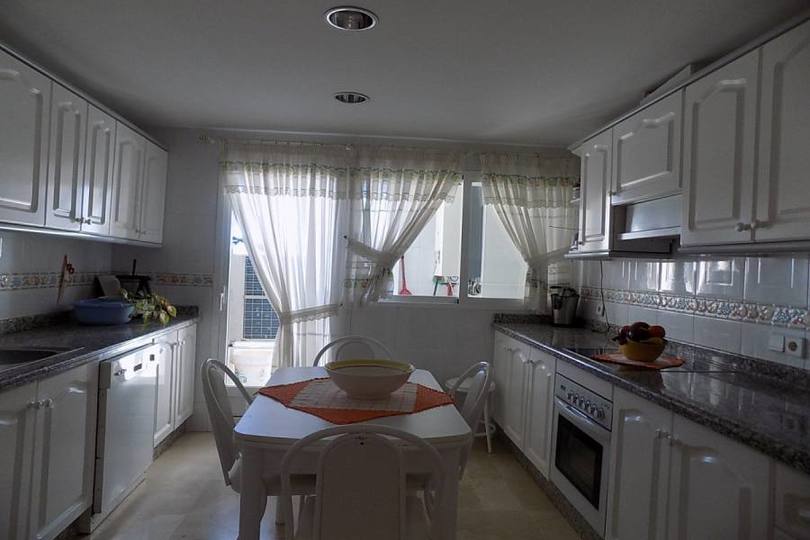 Benidorm,Alicante,España,4 Bedrooms Bedrooms,3 BathroomsBathrooms,Pisos,12108