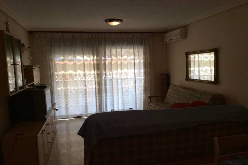 Benidorm,Alicante,España,4 Bedrooms Bedrooms,2 BathroomsBathrooms,Pisos,12130