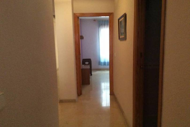 Benidorm,Alicante,España,4 Bedrooms Bedrooms,2 BathroomsBathrooms,Pisos,12130