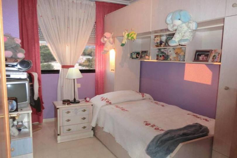 Benidorm,Alicante,España,3 Bedrooms Bedrooms,2 BathroomsBathrooms,Pisos,12145