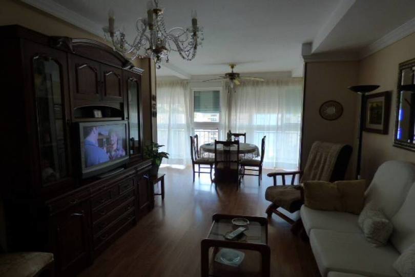 Benidorm,Alicante,España,3 Bedrooms Bedrooms,2 BathroomsBathrooms,Pisos,12148