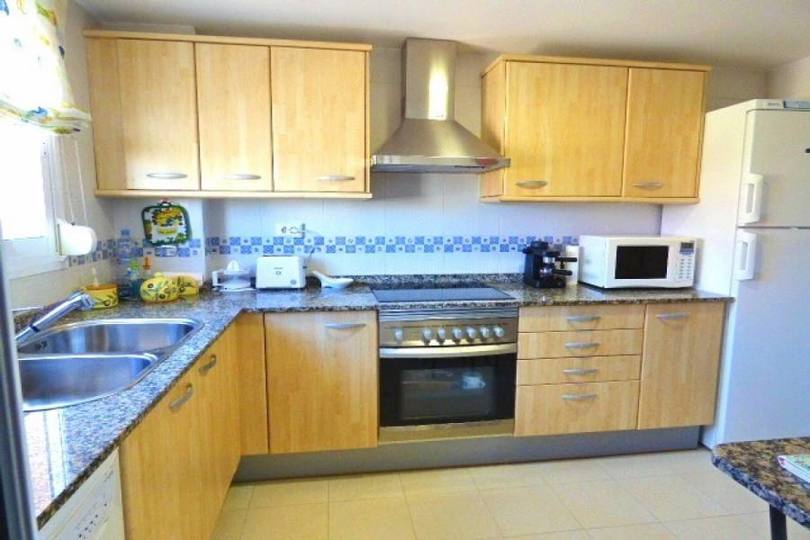 Alicante,Alicante,España,3 Bedrooms Bedrooms,2 BathroomsBathrooms,Pisos,12150