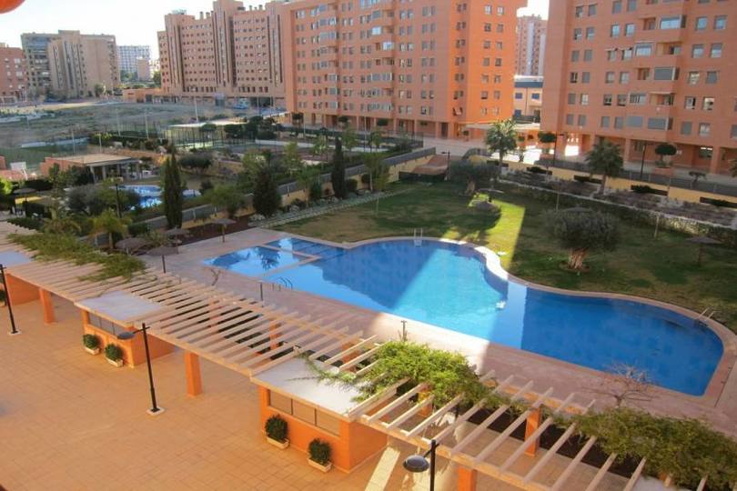 Alicante,Alicante,España,3 Bedrooms Bedrooms,2 BathroomsBathrooms,Pisos,12152