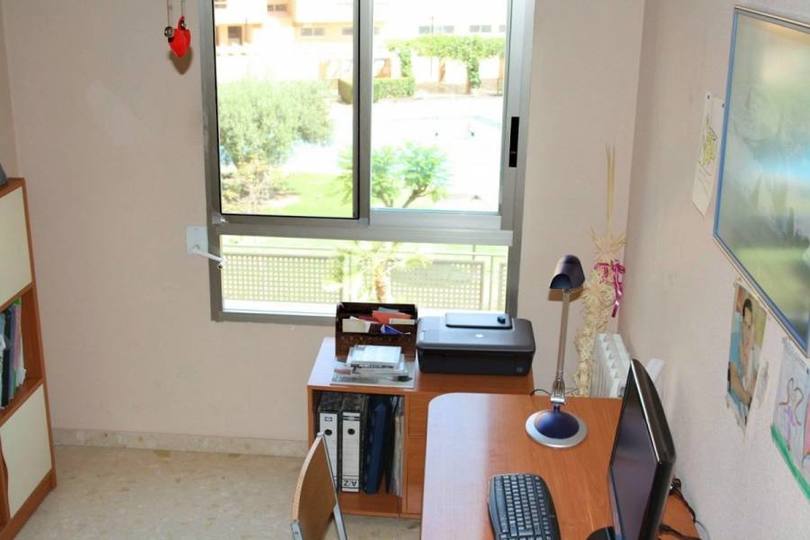 Alicante,Alicante,España,3 Bedrooms Bedrooms,2 BathroomsBathrooms,Pisos,12152