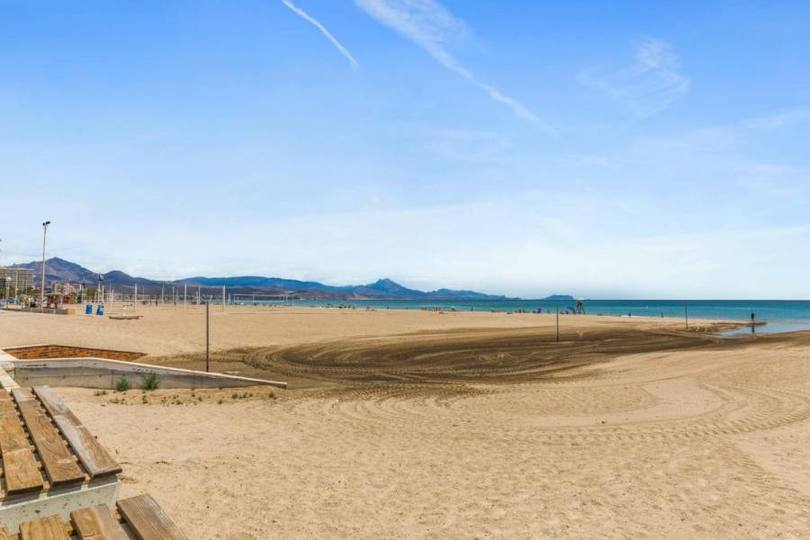 Alicante,Alicante,España,2 Bedrooms Bedrooms,1 BañoBathrooms,Pisos,12156