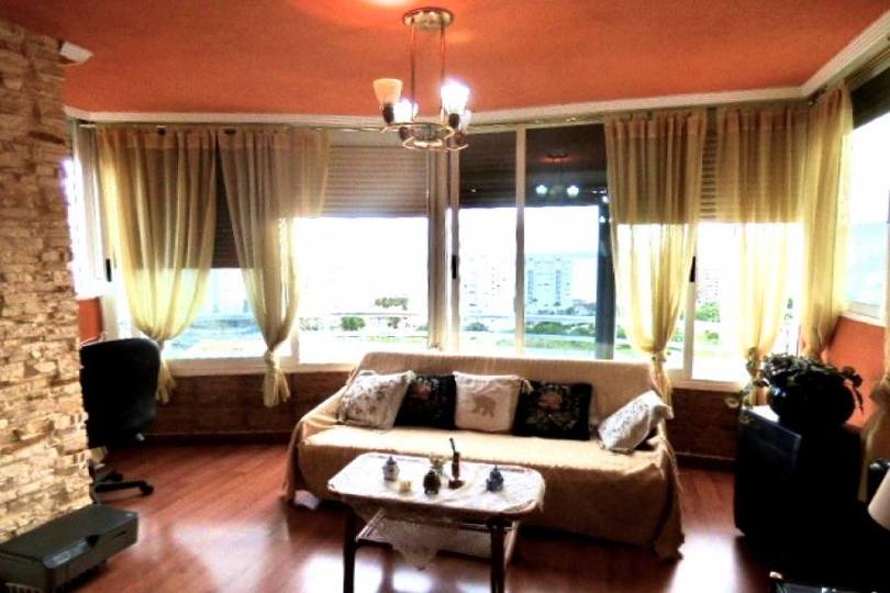 Alicante,Alicante,España,3 Bedrooms Bedrooms,2 BathroomsBathrooms,Pisos,12157