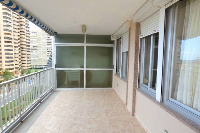 Alicante,Alicante,España,3 Bedrooms Bedrooms,1 BañoBathrooms,Pisos,12158