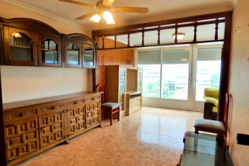 Alicante,Alicante,España,3 Bedrooms Bedrooms,1 BañoBathrooms,Pisos,12158