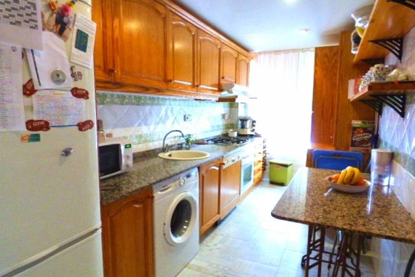 Alicante,Alicante,España,2 Bedrooms Bedrooms,1 BañoBathrooms,Pisos,12159