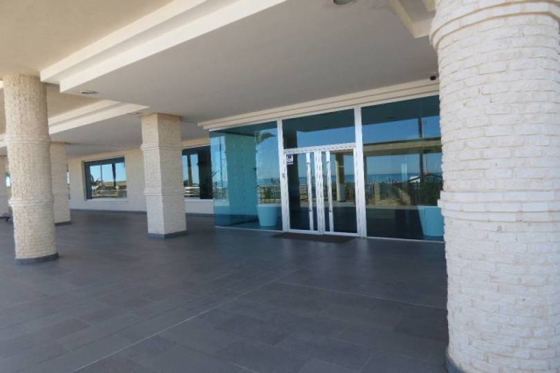 Alicante,Alicante,España,3 Bedrooms Bedrooms,2 BathroomsBathrooms,Pisos,12163