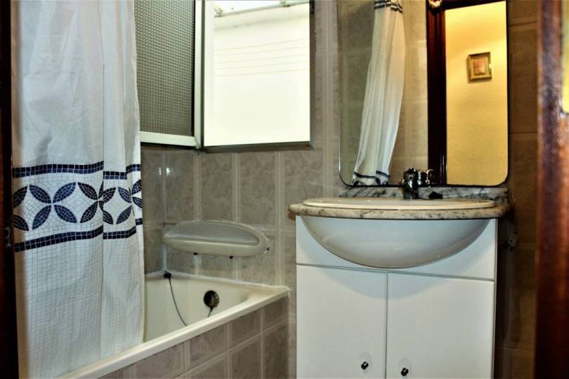 Alicante,Alicante,España,4 Bedrooms Bedrooms,2 BathroomsBathrooms,Pisos,12189