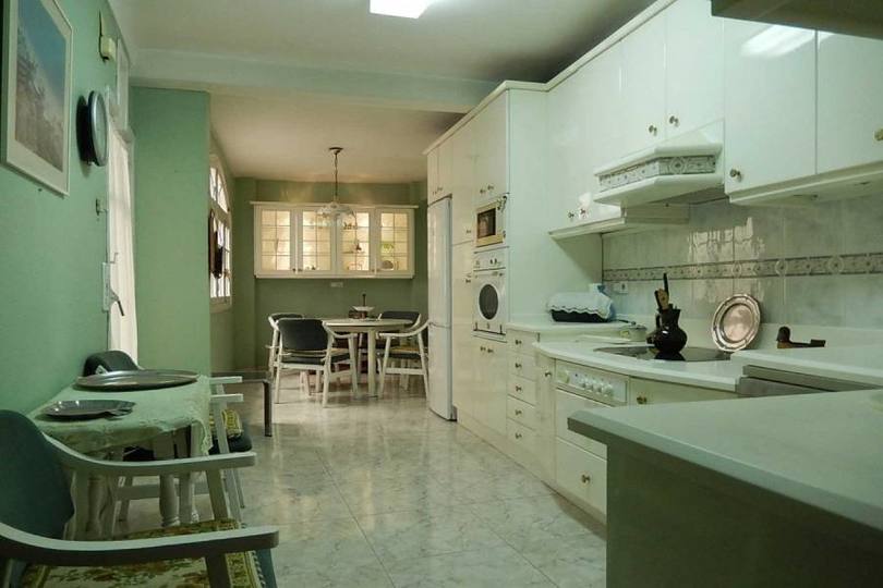 Alicante,Alicante,España,3 Bedrooms Bedrooms,2 BathroomsBathrooms,Pisos,12191