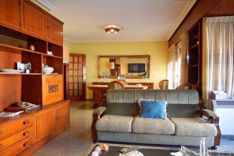 Alicante,Alicante,España,3 Bedrooms Bedrooms,2 BathroomsBathrooms,Pisos,12191