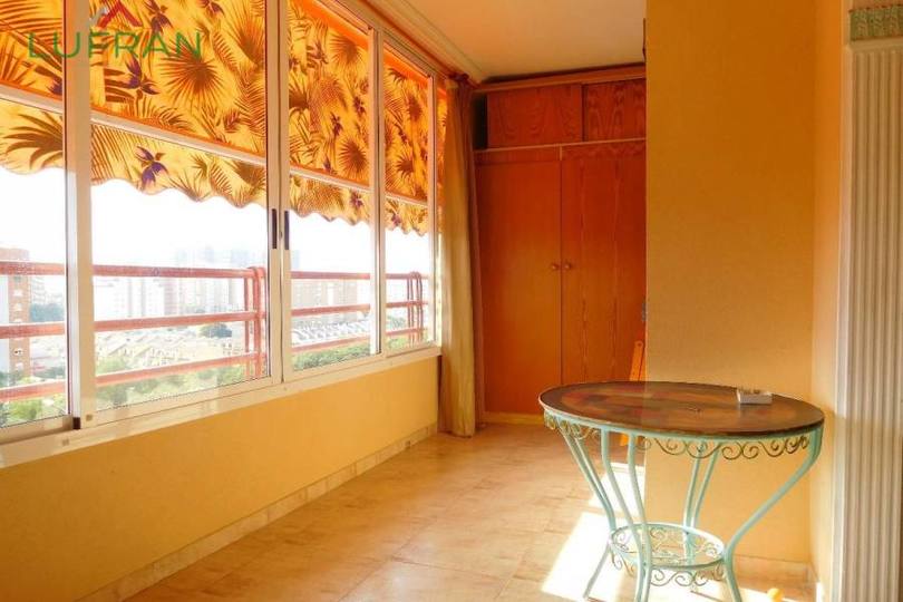 Alicante,Alicante,España,1 Dormitorio Bedrooms,1 BañoBathrooms,Pisos,12193