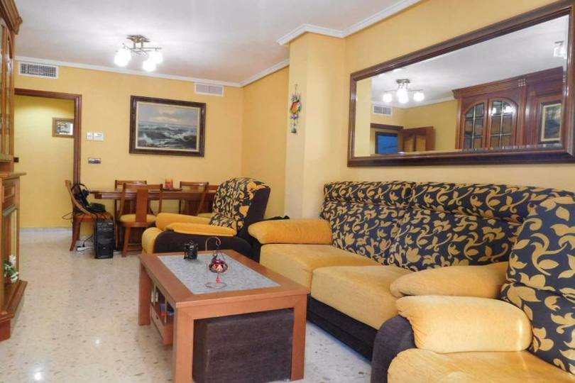 Alicante,Alicante,España,3 Bedrooms Bedrooms,1 BañoBathrooms,Pisos,12195