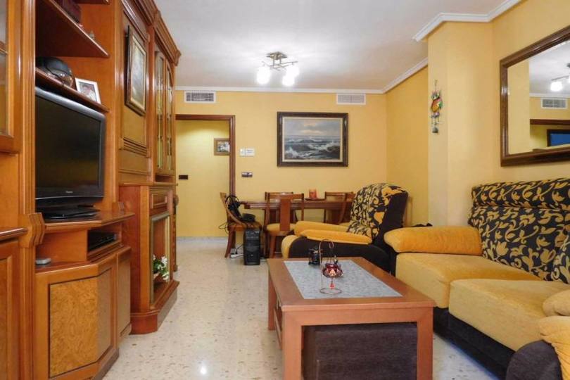 Alicante,Alicante,España,3 Bedrooms Bedrooms,1 BañoBathrooms,Pisos,12195