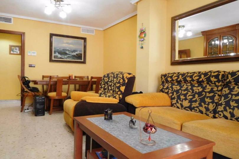 Alicante,Alicante,España,3 Bedrooms Bedrooms,1 BañoBathrooms,Pisos,12195