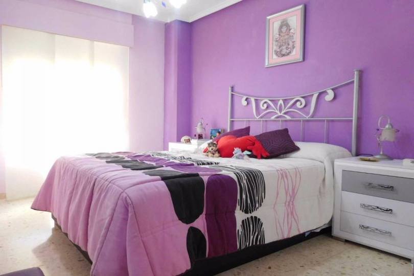 Alicante,Alicante,España,3 Bedrooms Bedrooms,1 BañoBathrooms,Pisos,12195