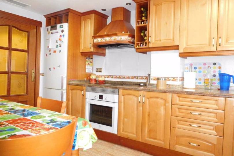 Alicante,Alicante,España,3 Bedrooms Bedrooms,1 BañoBathrooms,Pisos,12195