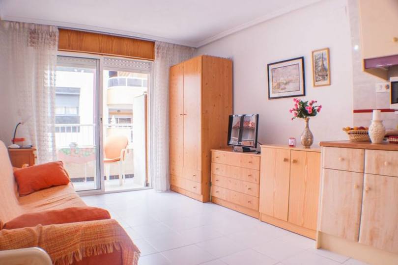 Torrevieja,Alicante,España,1 BañoBathrooms,Pisos,12276