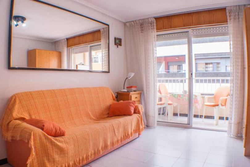 Torrevieja,Alicante,España,1 BañoBathrooms,Pisos,12276