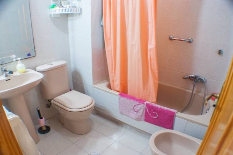 Torrevieja,Alicante,España,1 BañoBathrooms,Pisos,12276