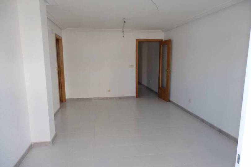 Santa Pola,Alicante,España,3 Bedrooms Bedrooms,2 BathroomsBathrooms,Pisos,12279