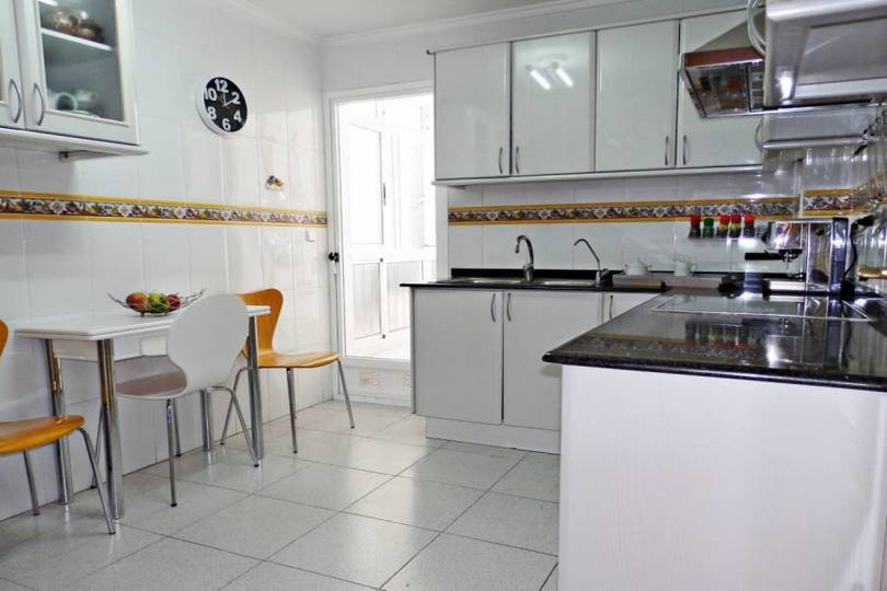 Elche,Alicante,España,3 Bedrooms Bedrooms,2 BathroomsBathrooms,Pisos,12281
