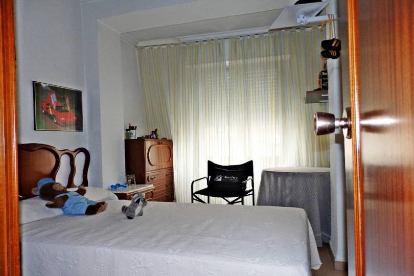 Elche,Alicante,España,3 Bedrooms Bedrooms,1 BañoBathrooms,Pisos,12301