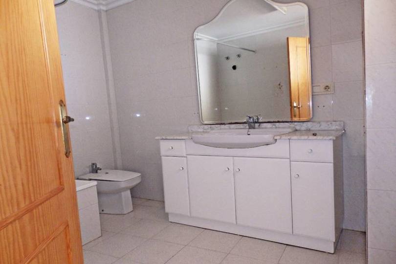 Elche,Alicante,España,3 Bedrooms Bedrooms,2 BathroomsBathrooms,Pisos,12309