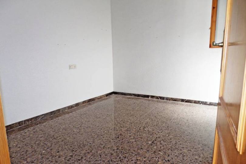 Elche,Alicante,España,3 Bedrooms Bedrooms,2 BathroomsBathrooms,Pisos,12309