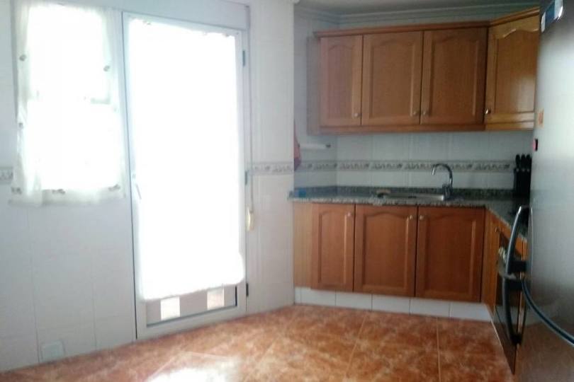 Elche,Alicante,España,3 Bedrooms Bedrooms,1 BañoBathrooms,Pisos,12316