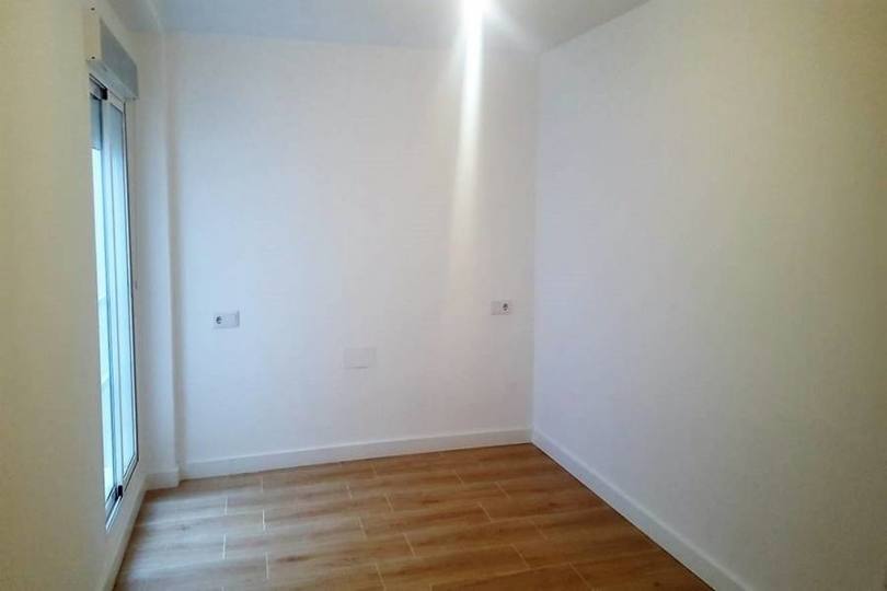 Elche,Alicante,España,3 Bedrooms Bedrooms,2 BathroomsBathrooms,Pisos,12317