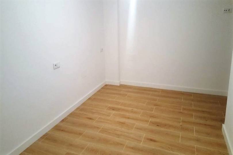 Elche,Alicante,España,3 Bedrooms Bedrooms,2 BathroomsBathrooms,Pisos,12317